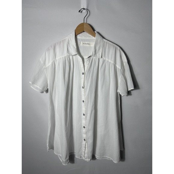 We The Free Tops - We The Free Float Away Shirt Womens M White Button Up Lightweight Short Sleeve